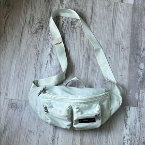 Basic Light Green Crossbody Bag